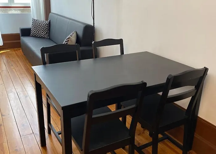 Apartamento King's - Baixa De *